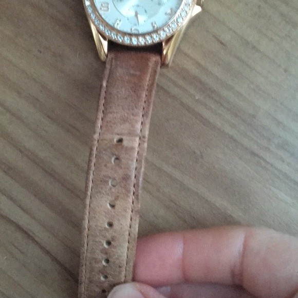 Fossil Watch - Picture 3 of 6